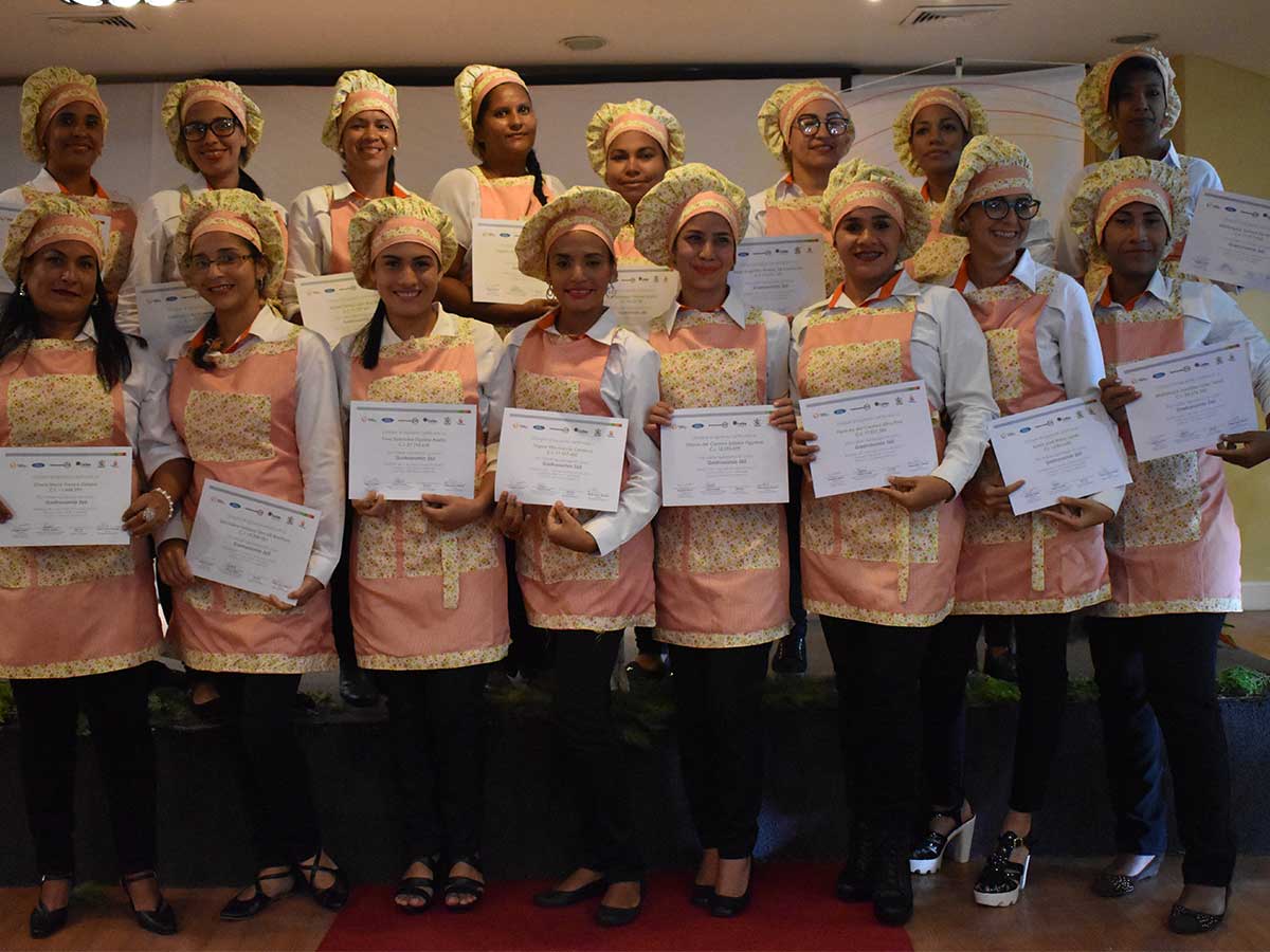 Ford Motor de Venezuela presenta su programa de RSE “Emprendimiento y Nutrición"