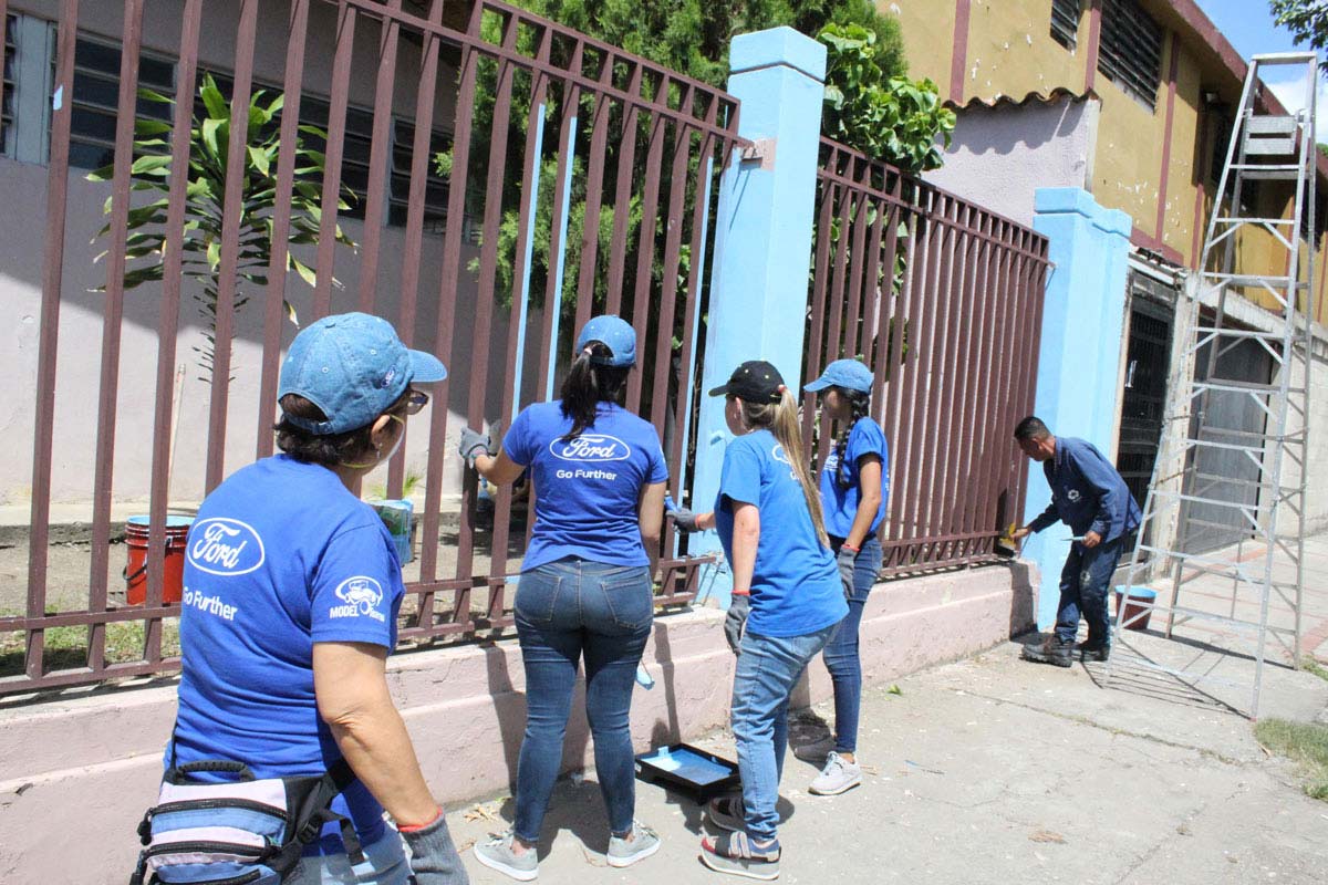 Voluntariado corporativo de Ford Motor de Venezuela benefició a una escuela en el estado Carabobo