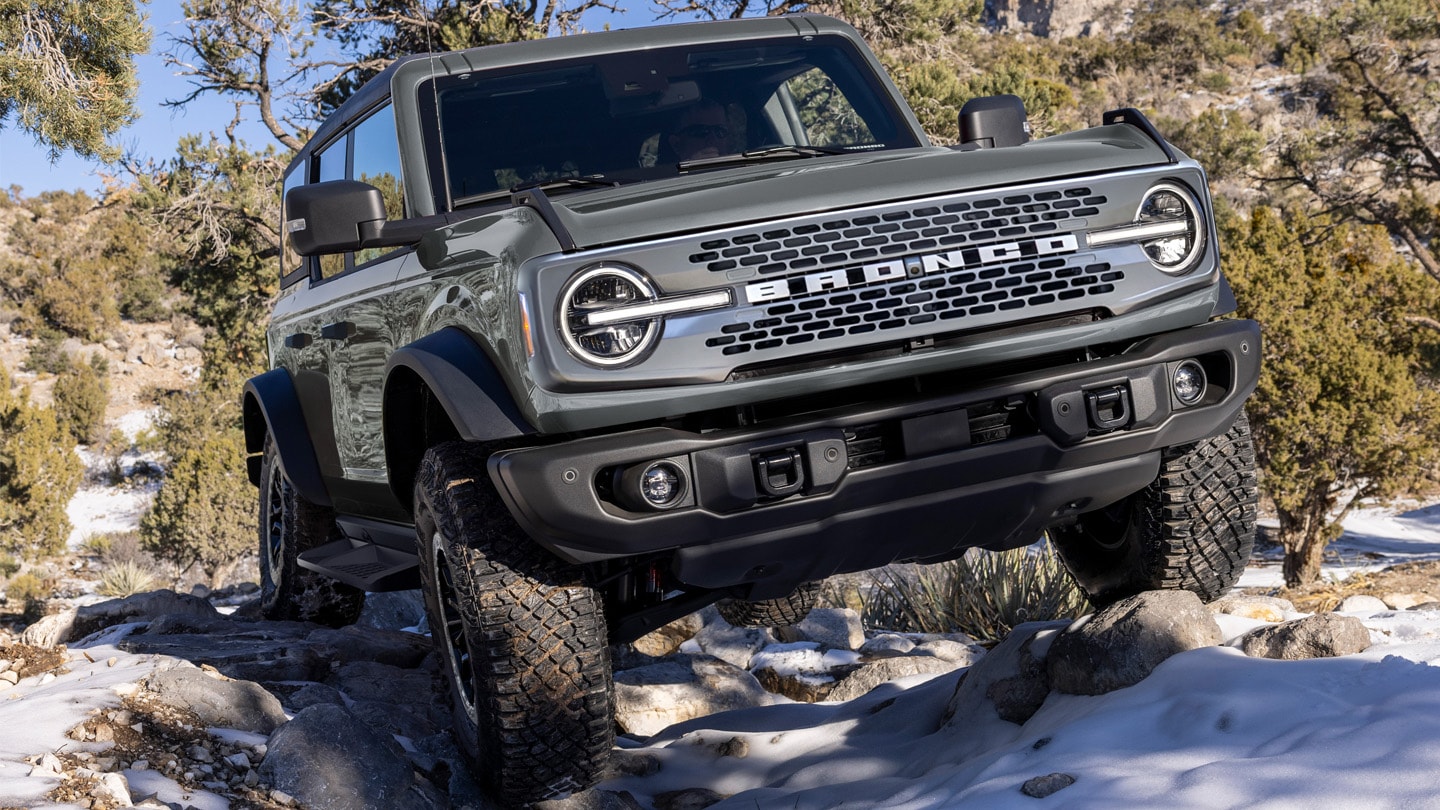 Ford Bronco off-road