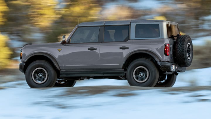 La nueva Bronco cuenta con puertas y techo desmontables