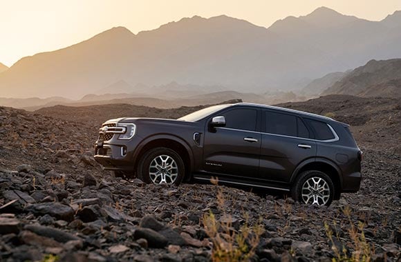 Ford Everest en la montaña