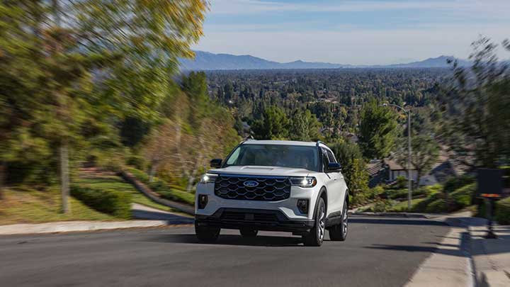 Ford Explorer Platinum con tracción inteligente 4WD