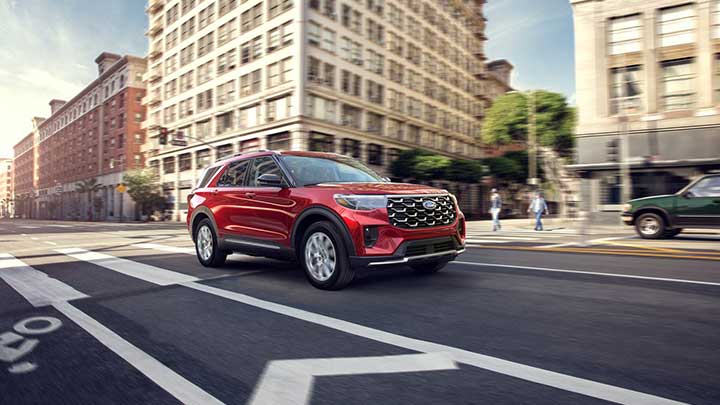 Explorer Platinum con nuevo diseño en la parrilla