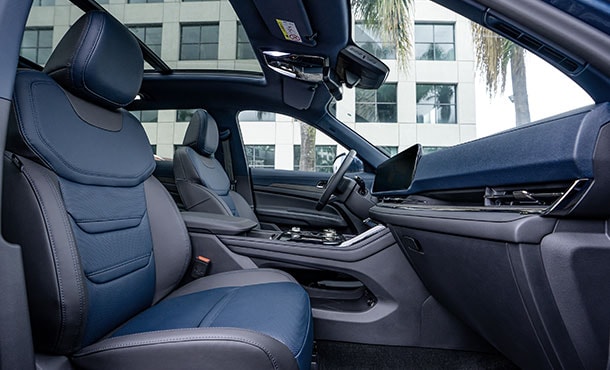 Diseño interior con tapizado de cuero de la nueva Ford Territory