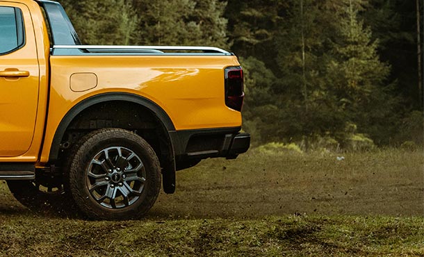 Nuevo Escalón Lateral en Caja de Carga