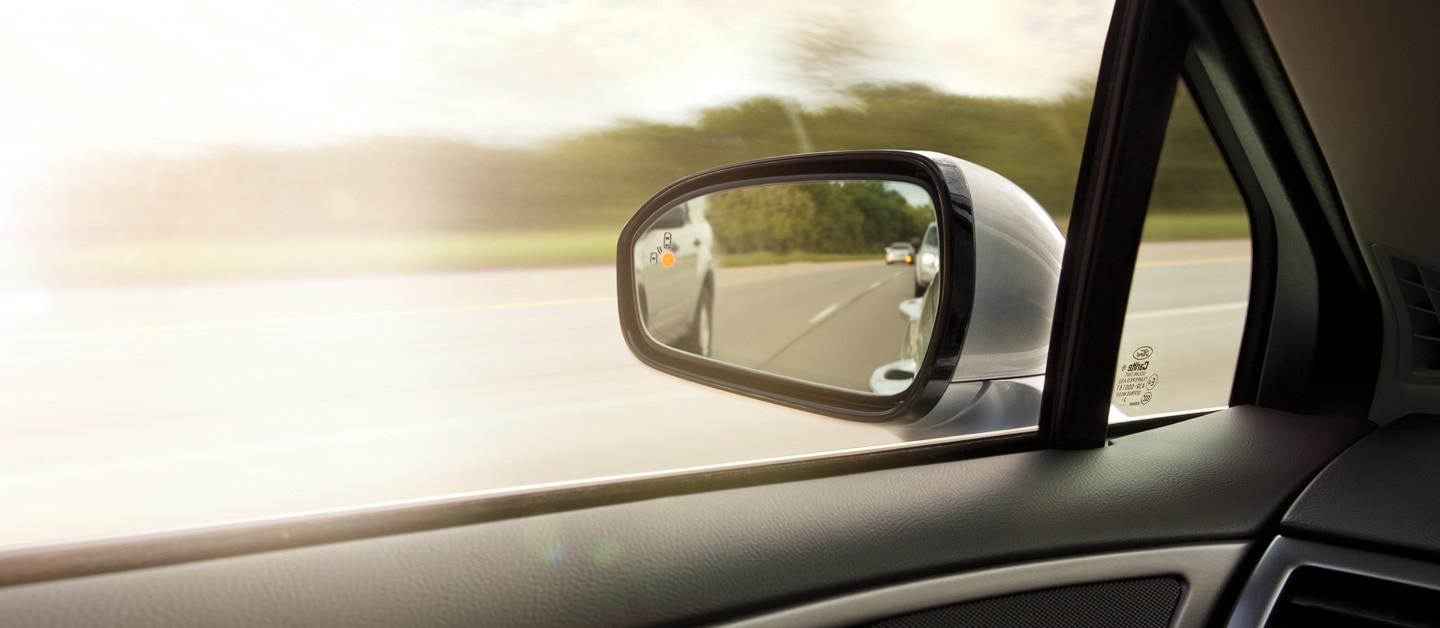 Alerta de Punto Ciego BLIS® 